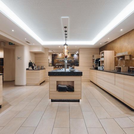 Alpen Adria Hotel & Spa Hermagor-Pressegger See Bagian luar foto