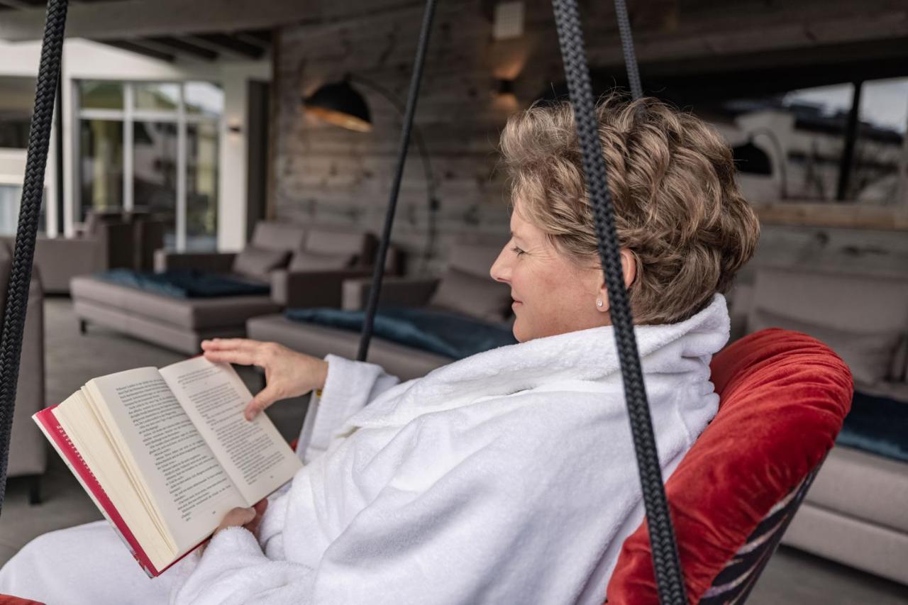 Alpen Adria Hotel & Spa Hermagor-Pressegger See Bagian luar foto