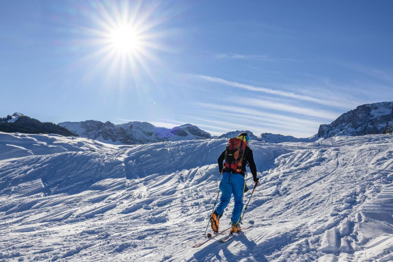Alpen Adria Hotel & Spa Hermagor-Pressegger See Bagian luar foto
