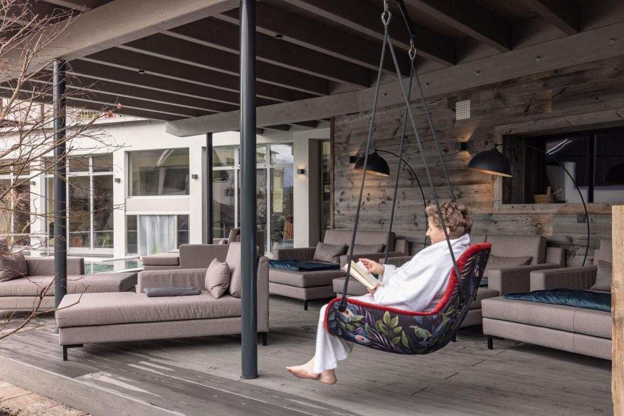 Alpen Adria Hotel & Spa Hermagor-Pressegger See Bagian luar foto