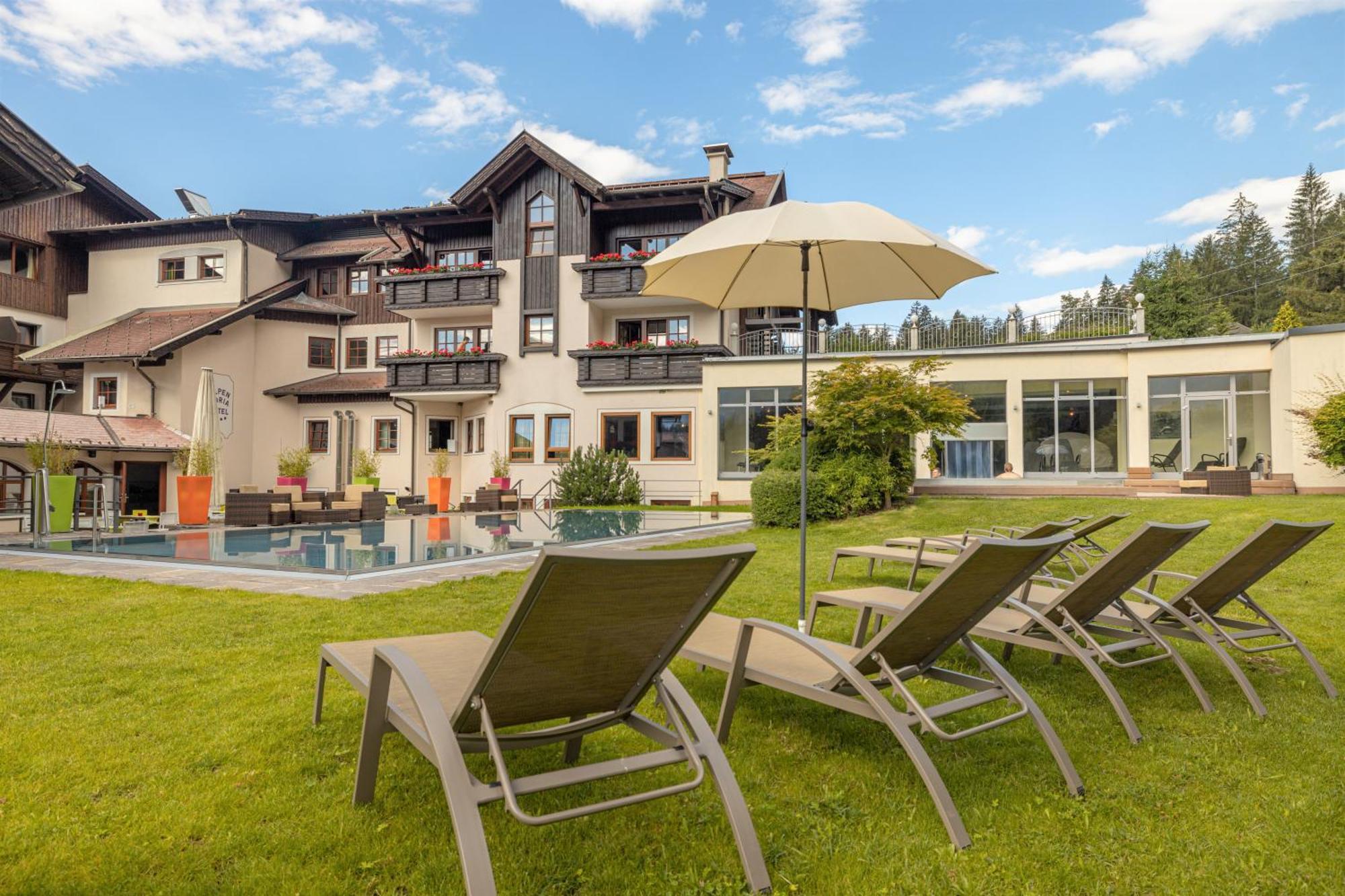 Alpen Adria Hotel & Spa Hermagor-Pressegger See Bagian luar foto